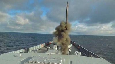 出包王女 之夕崎梨子篇 只要长得可爱 即使是男生我也喜欢